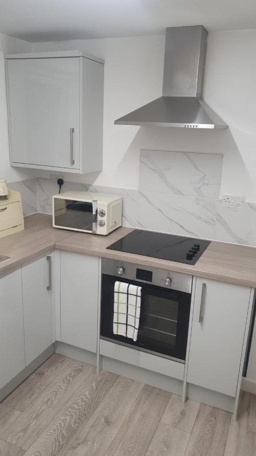 House 1905 - Self Catering Serviced Apartment Tidworth Exterior foto