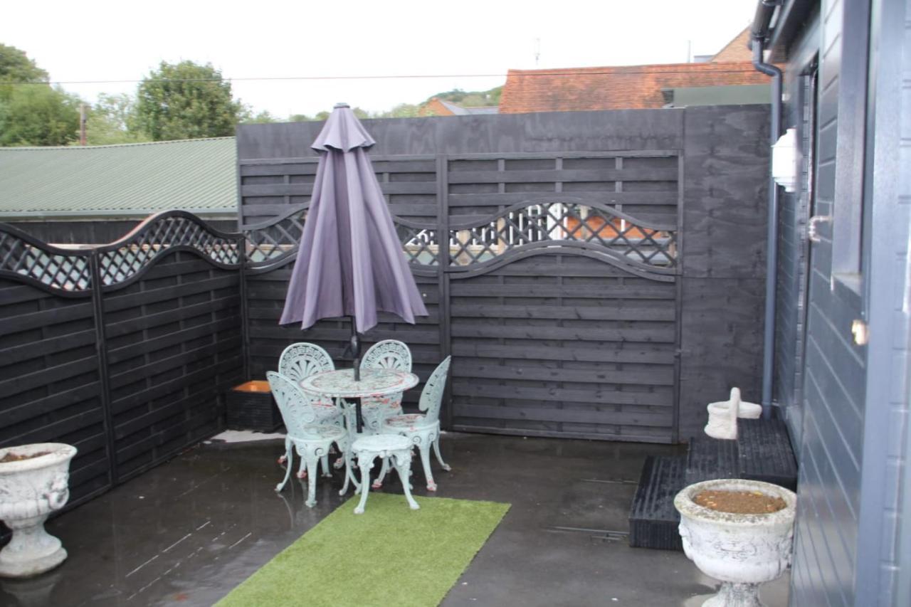 House 1905 - Self Catering Serviced Apartment Tidworth Exterior foto