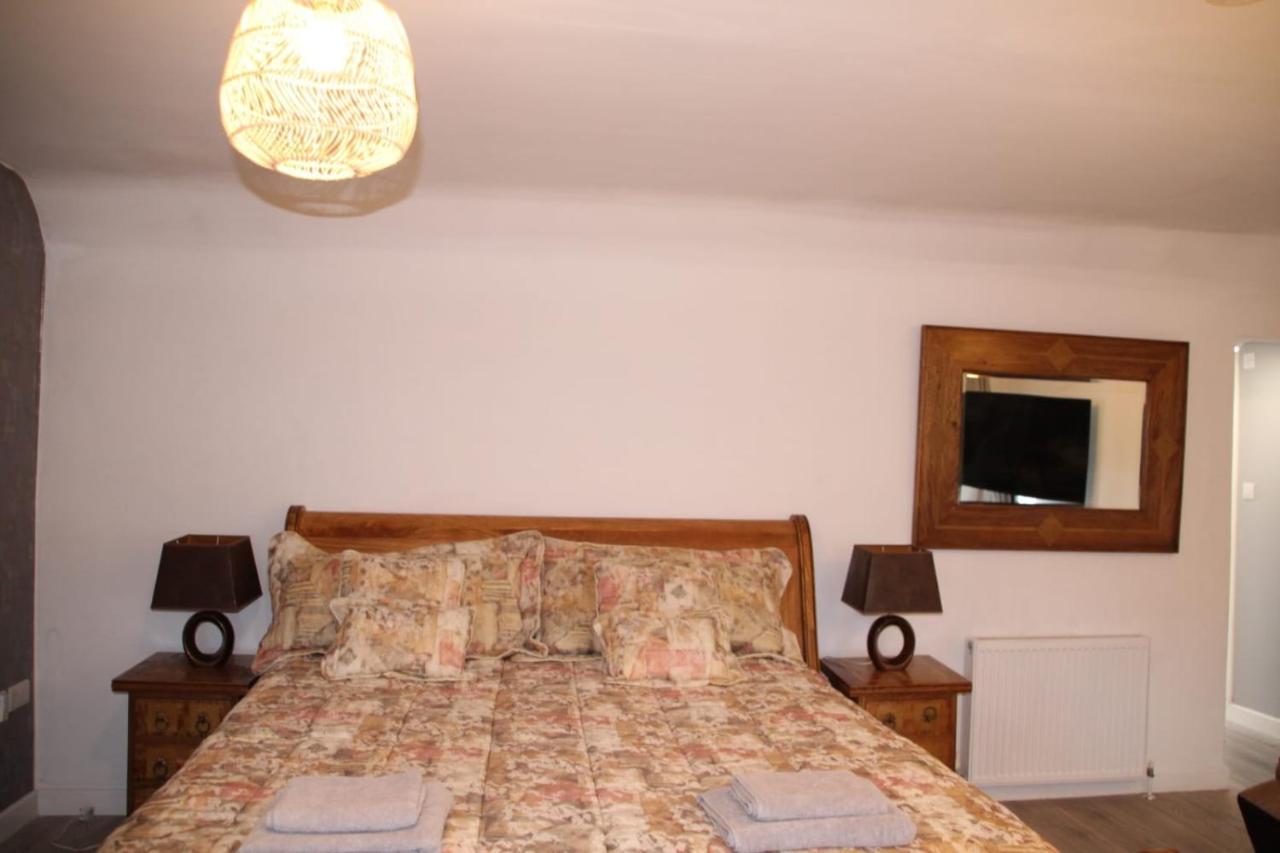 House 1905 - Self Catering Serviced Apartment Tidworth Exterior foto